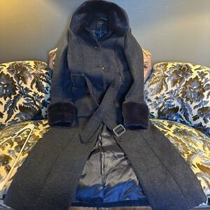 Gorgeous dark blue wool Ted Baker London coat